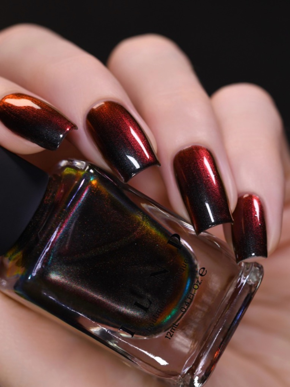 ILNP Boutique Nail Polish - Eclipse Black to Red Ultra Chrome